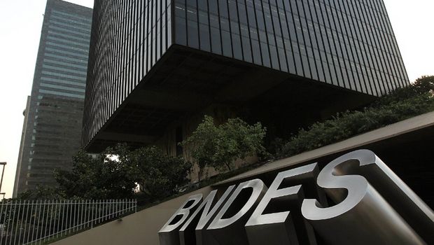 A ilegitimidade de operações do BNDES