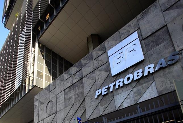 Os salários dos executivos da Petrobrás